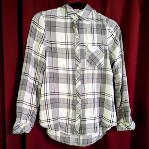 Plaid button up white & grey size small from Beach lunch lounge